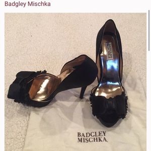 Mint condition badgley mischka high heels